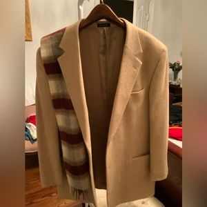Beautiful Zino camel hair jacket with scarf size 44L. Tan